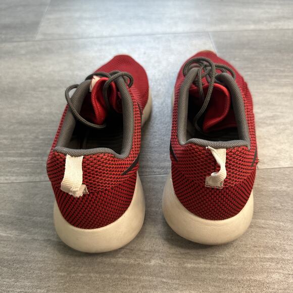 Nike Rosherun Red Shoes Men's 7 Lightweight Running 511881-622 - Picture 4 of 7